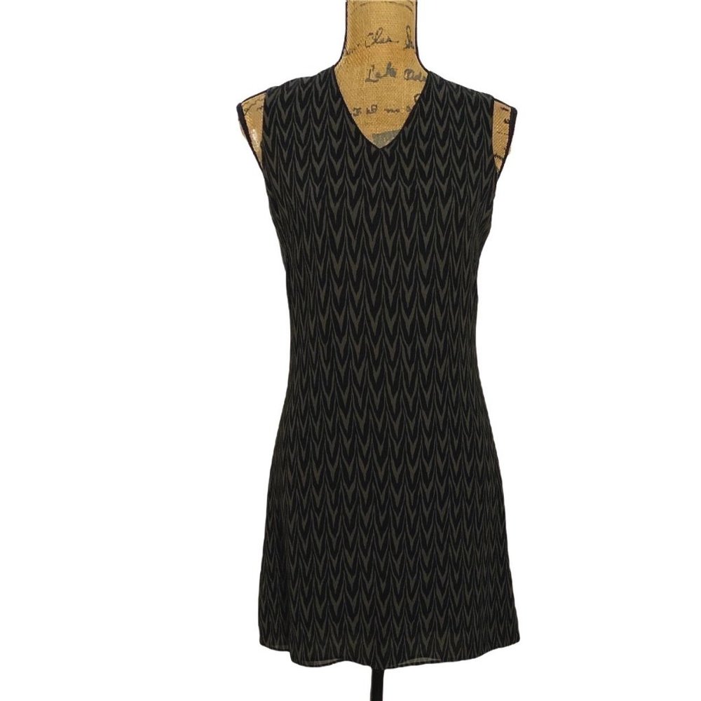 Banana Republic 4 Dress Shift‎ Black Taupe Watercolor Chevron Stripes Short Cute
